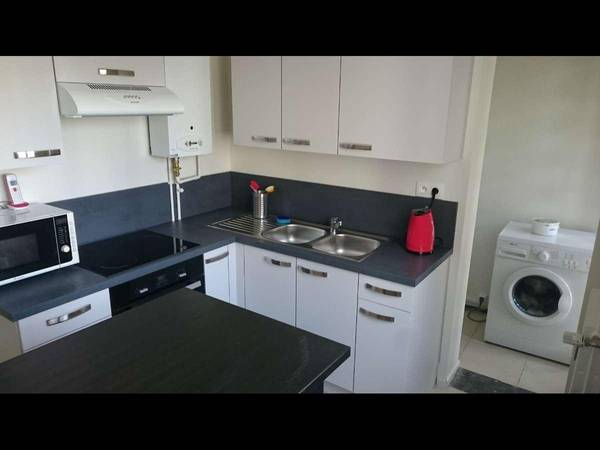 Colocation / Appartement 4 pièces de 75 m², Strasbourg, Rue d'Upsal / Photo 2