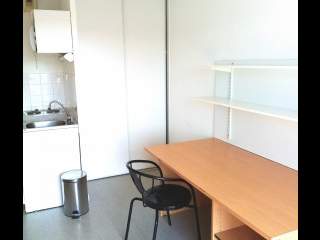Rental / 1 room residence · 17 m², Saint-Étienne, 82 Rue des Docteurs Charcot