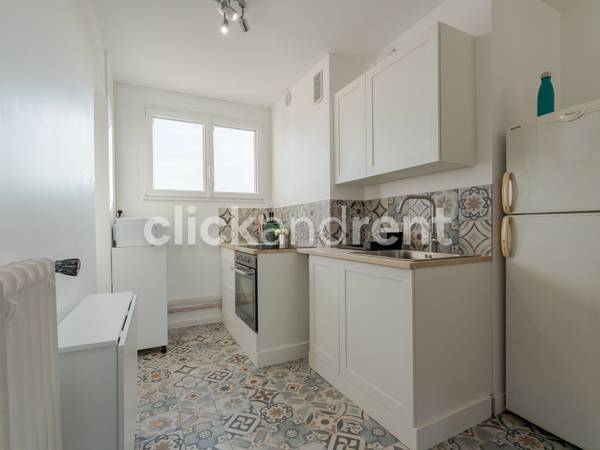 Colocation / Appartement 5 pièces de 74 m², La Courneuve / Photo 2
