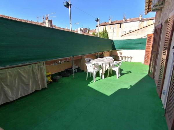 Chambre chez l'habitant / Appartement 3 pièces de 70 m², Marseille, Rue Achard / Photo 2
