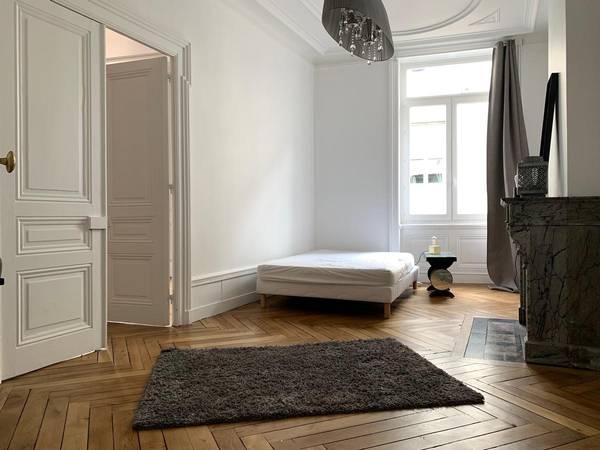 Colocation / Appartement 7 pièces de 229 m², Saint-Étienne, Rue de la Résistance / Photo 16