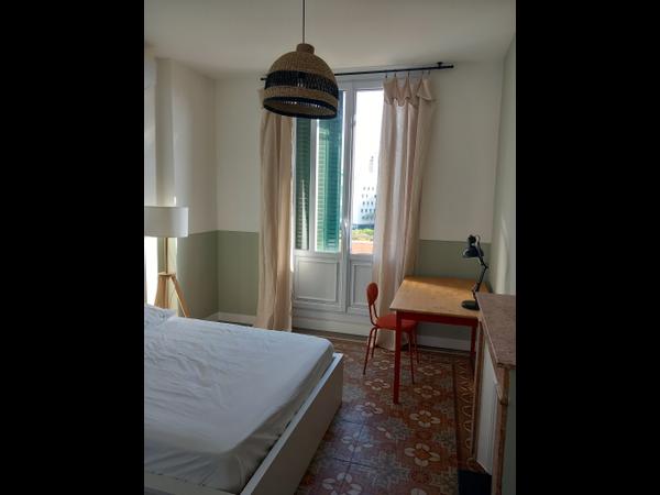 Colocation / Appartement 4 pièces de 80 m², Toulon, Avenue Colonel Fabien / Photo 2