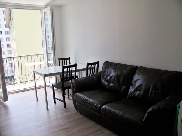 Colocation / Appartement 4 pièces de 58 m², Grenoble, Rue Docteur Calmette / Photo 2