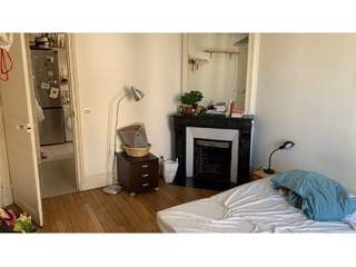 Sous-location / 5 rooms apartment · 55 m², Paris, Rue de Buzenval