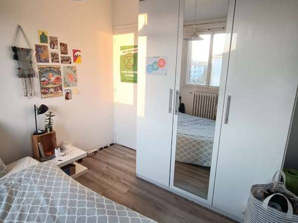 Colocation / Appartement 4 pièces de 65 m², Aix-en-Provence, Avenue Henri Mauriat / Photo 2