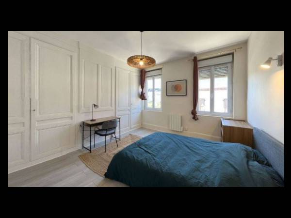 Colocation / Maison 5 pièces de 85 m², Rouen, Rue Nicolas Brémontier / Photo 4