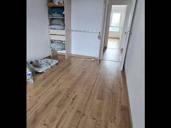 Colocation / Appartement 4 pièces de 76 m², Valence, Allée Edgar Quinet / Photo 2