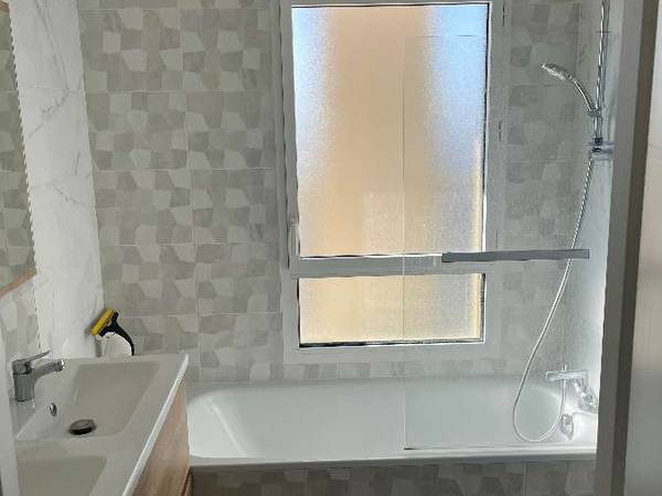 Colocation / Appartement 5 pièces de 106 m², Bordeaux, Rue de la Seigliere / Photo 10