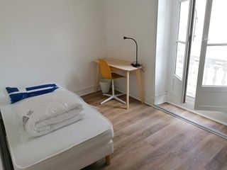Colocation / Appartement 4 pièces de 70 m², Orléans, Rue de Limare