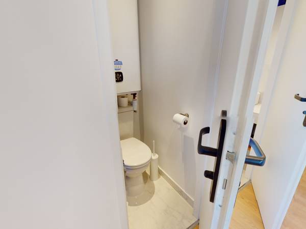 Colocation / Appartement 5 pièces de 75 m², Bron, Rue Édouard Branly / Photo 5