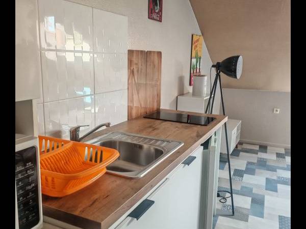 Location / Studio, Calais / Photo 2