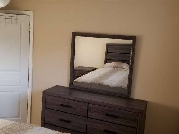 Colocation / Maison 2 pièces de 45 m², Laval, Rue des Mésanges / Photo 2