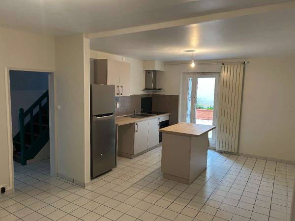 Colocation / Maison 4 pièces de 90 m², Limoges, Avenue du Maréchal de Lattre-De-Tassigny / Photo 2