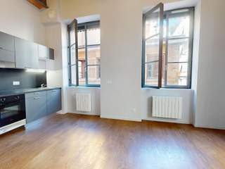 Location / 2 rooms apartment · 36 m², Lyon, Rue Marius Gonin
