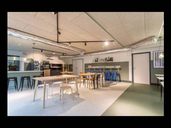Location / Résidence 1 pièce de 18 m², Roubaix, 16 Rue du Château / Photo 2