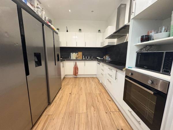 Colocation / Maison 10 pièces de 250 m², Lille, Rue Solférino / Photo 2