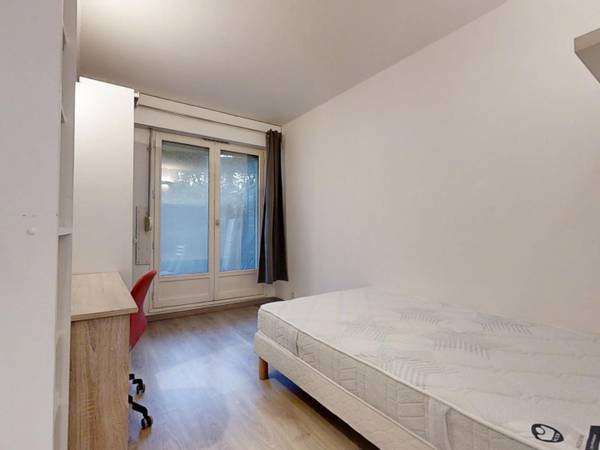 Colocation / Appartement 4 pièces de 56 m², Cergy, Le Chemin Dupuis Vert / Photo 2