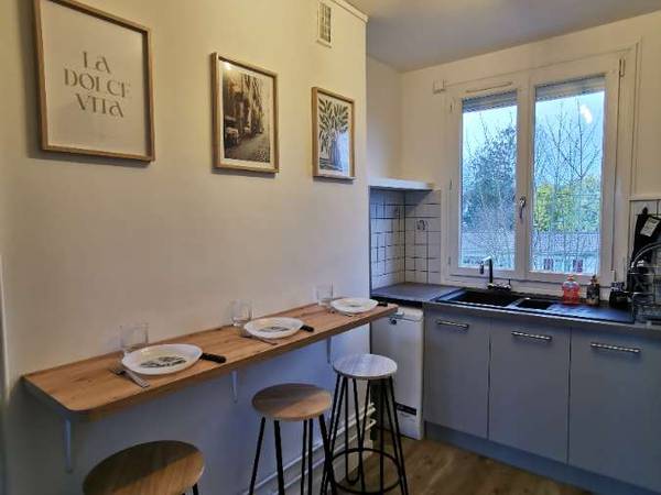 Colocation / Appartement 4 pièces de 65 m², Tours, Rue des Lys / Photo 2