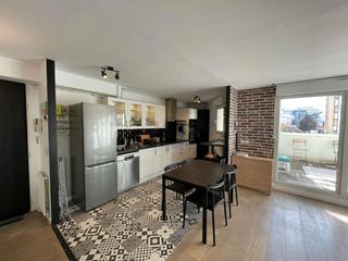 Colocation / Appartement 4 pièces de 86 m², Bobigny, Rue des Huats