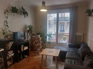 Colocation / Appartement 4 pièces de 73 m², Paris, Rue Damrémont