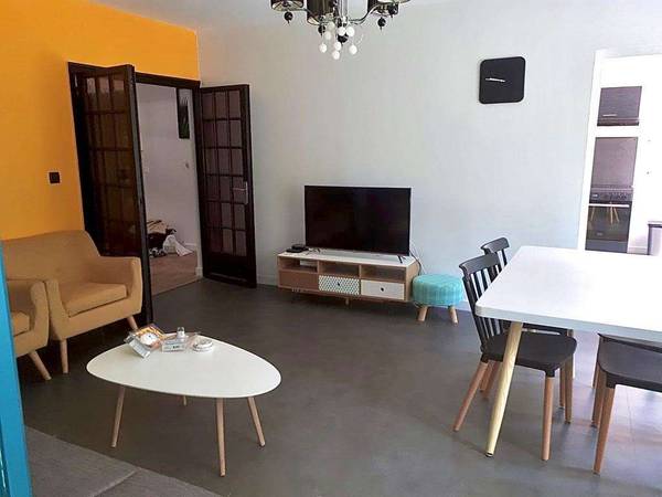 Colocation / Appartement 6 pièces de 100 m², Angers, Rue Larévellière / Photo 2