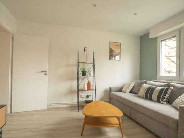Colocation / Appartement 4 pièces de 65 m², Strasbourg, Rue Frédéric-Guillaume-Raiffeisen / Photo 2
