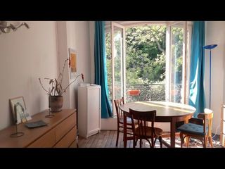 Flatsharing / 3-bedroom flat · 65 m², Paris
