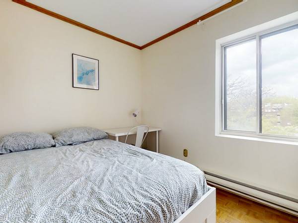 Colocation / Appartement 7 pièces de 210 m², Montréal / Photo 17