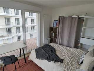 Colocation / Appartement 5 pièces de 82 m², Colombes