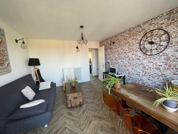 Colocation / Appartement 4 pièces de 65 m², Nantes, Boulevard Pierre de Coubertin / Photo 2