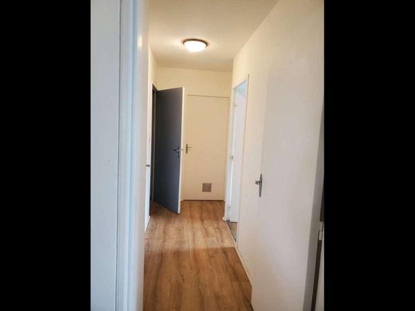 Colocation / Appartement 5 pièces de 74 m², Talence, Rue Lafitte / Photo 2