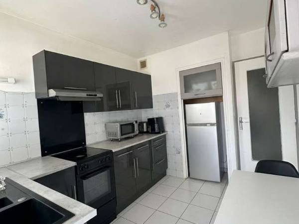 Flatsharing / 3-bedroom flat · 89 m², Toulouse, Impasse des Bosquets / Photo 2