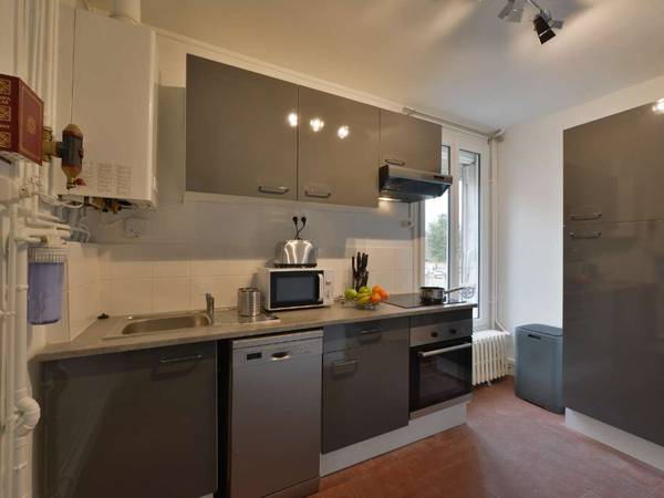 Colocation / Duplex 5 pièces de 102 m², Compiègne, Rue Saint-Lazare / Photo 2