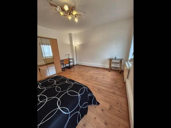 Colocation / Appartement 3 pièces de 80 m², Strasbourg, Rue Saint-Aloïse / Photo 2