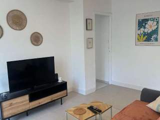 Room share, 4 rooms apartment, Toulon