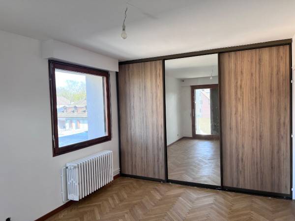 Colocation / Appartement 3 pièces de 86 m², Saint-Julien-en-Genevois, Place de la Libération / Photo 15