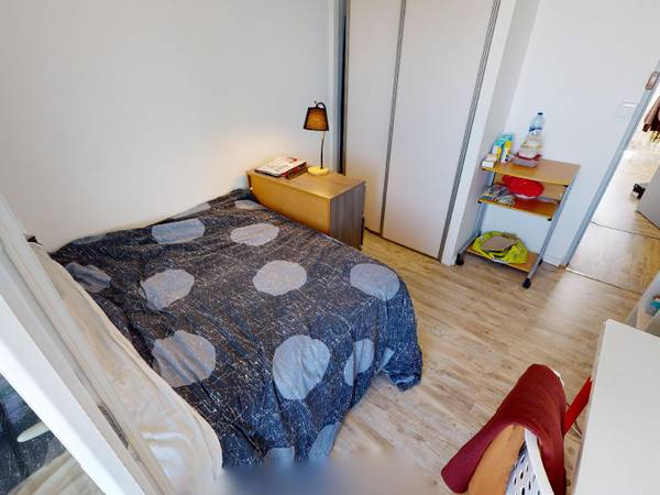Colocation / Appartement 4 pièces de 73 m², Talence, Rue de Suzon / Photo 2