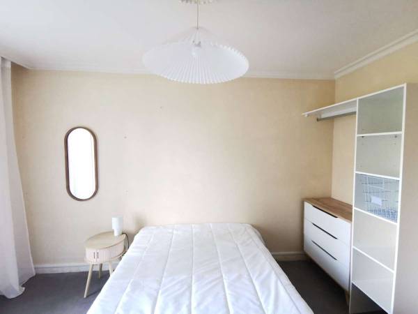Colocation / Appartement 4 pièces de 70 m², Rennes, Rue de Franche Comté / Photo 2