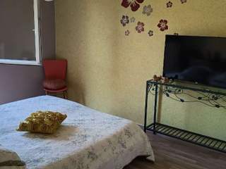 Colocation / 3 rooms apartment · 77 m², Nîmes, Rue Elie Gré