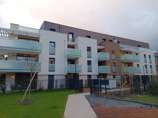 Location / Studio, Ferney-Voltaire