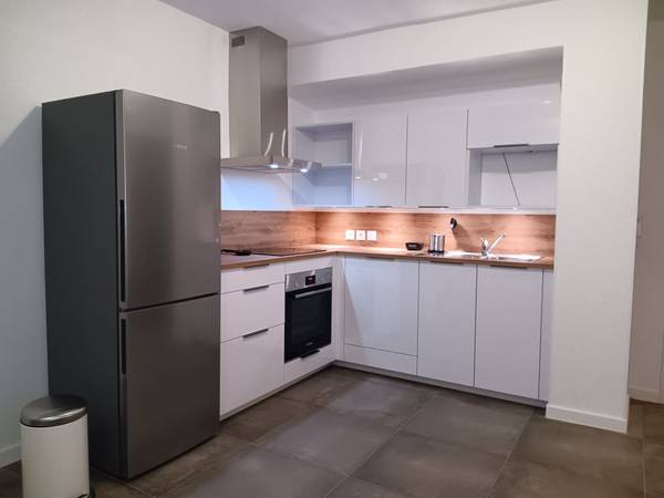 Location / Studio, Ferney-Voltaire / Photo 2