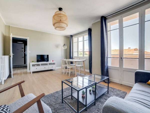 Colocation / Appartement 5 pièces de 95 m², Aix-en-Provence, Avenue Philippe Solari / Photo 2