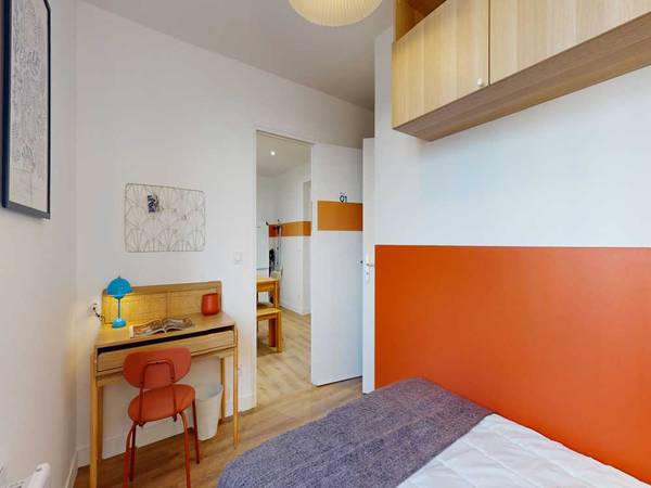 Colocation / Appartement 9 pièces de 140 m², Paris, Rue du Buisson Saint-Louis / Photo 2