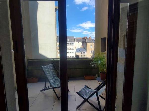 Colocation / Appartement 6 pièces de 100 m², Nantes, Quai de la Fosse / Photo 2