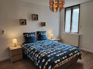 Room share, 4 rooms apartment, Domène