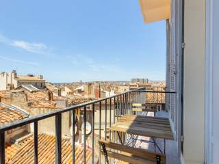 Room share / 1 room apartment · 12 m², Marseille, Cours Lieutaud