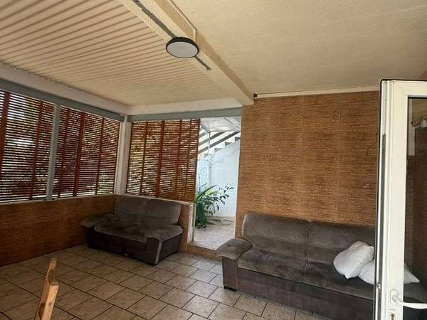 Colocation / Maison 10 pièces de 260 m², Le Port, Boulevard de Brest / Photo 6