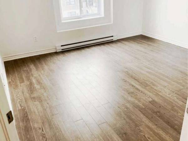 Location / Appartement 2 pièces de 10 m², Lachute, Rue Alexandre / Photo 2
