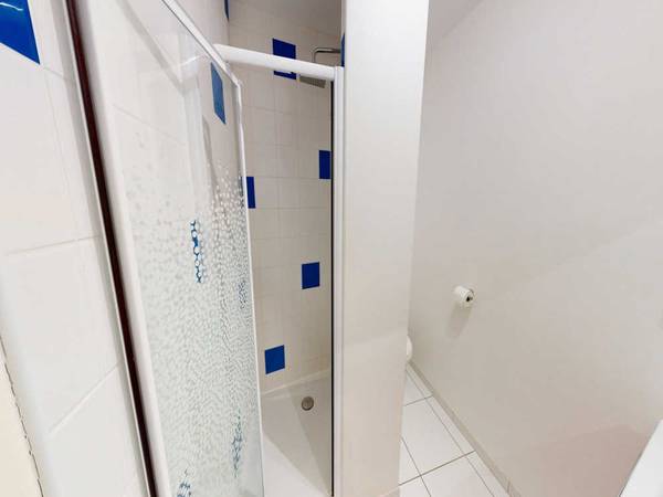 Flatsharing / 6-bedroom flat · 120 m², Bordeaux, Rue Lafontaine / Photo 13