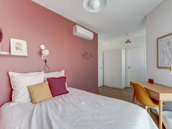 Coliving / Maison 10 pièces de 408 m², Lyon, Avenue des Acacias / Photo 16